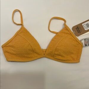 Yellow Textured Billabong swimsuit top medium